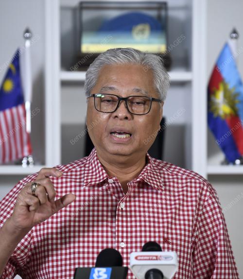 DATUK SERI ISMAIL SABRI