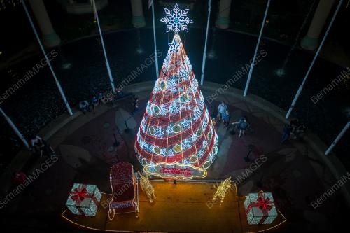 TINJAUAN KRISMAS