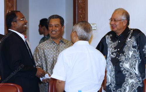 MOHD NAJIB TUN ABDUL RAZAK