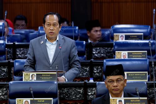 DATUK SERI AHMAD MASLAN