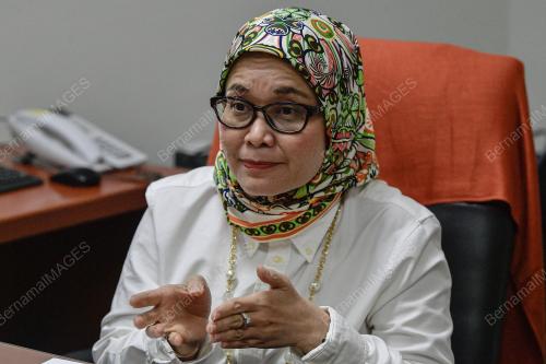 PROF MADYA DR AZARINAH IZAHAM