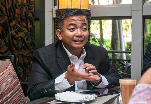 ADAM SAFFIAN GHAZALI