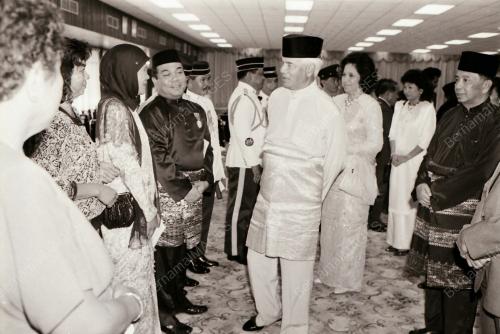 YANG DI-PERTUAN AGONG