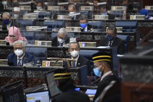 MESYUARAT KHAS PENGGAL KETIGA PARLIMEN KE-14