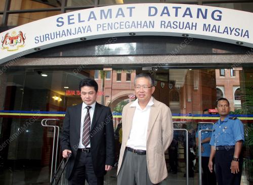 LEE HWANG BENG
