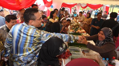 HISHAMMUDDIN TUN HUSSIEN