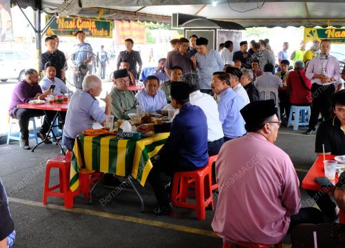 DATUK SERI ANWAR IBRAHIM