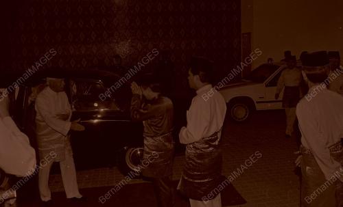 SEMBAHYANG HARI RAYA DI MASJID NEGARA