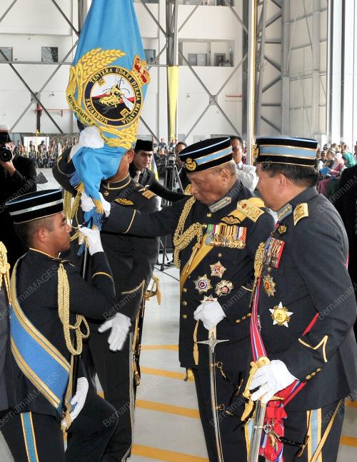 KL20_27042016_SKUADRON_TUDM