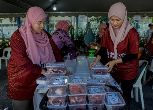 PROGRAM KORBAN PERDANA PERPADUAN PARLIMEN LEMBAH PANTAI