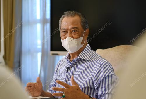 TAN SRI MUHYIDDIN YASSIN