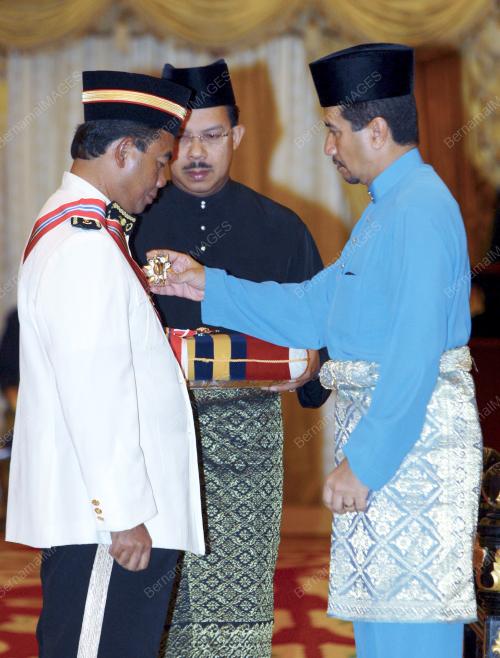 TUANKU MIZAN ZAINAL ABIDIN