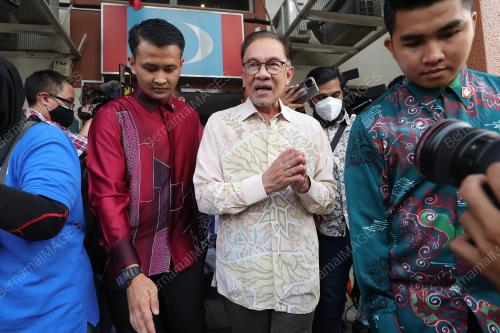 DATUK SERI ANWAR IBRAHIM