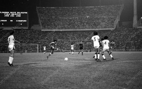 SELANGOR VS SINGAPURA