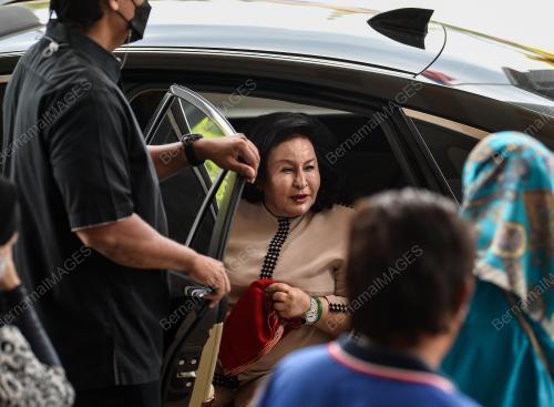 DATIN SERI ROSMAH MANSOR