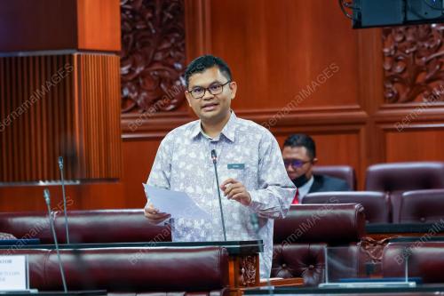 AKMAL NASRULLAH MOHD NASIR