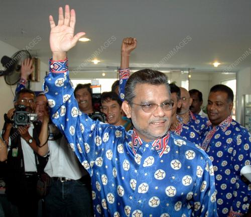 M. KAYVEAS