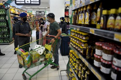 JAMINAN BEKALAN BARANG KEPERLUAN MENCUKUPI