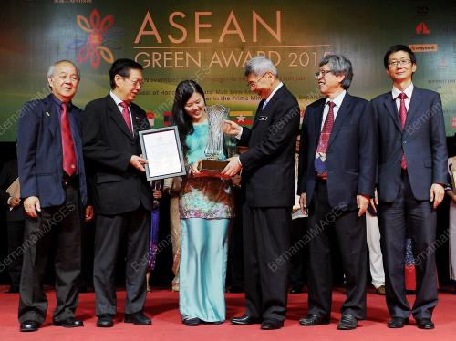 KL20_30112015_AWARD