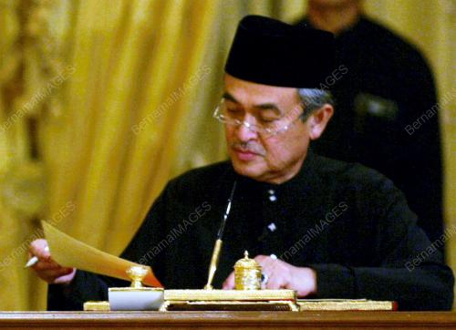 TUN ABDULLAH AHMAD BADAWI
