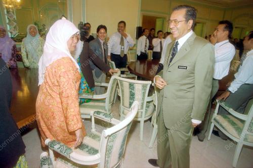 KL21-17_01_2001_PM_MESRA_RAYA_18012016