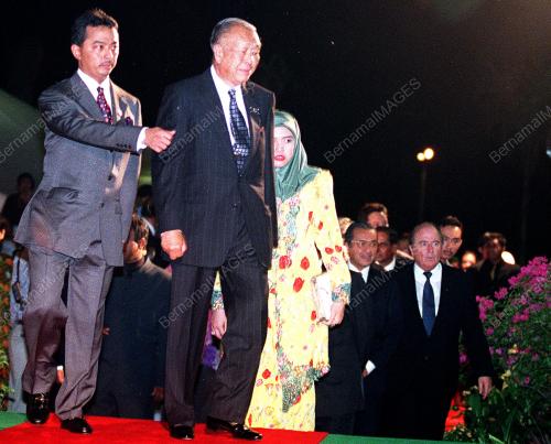 KL21-17_05_2000_AGONG-AFC_07012016