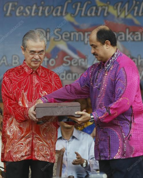 ABDULLAH AHMAD BADAWI