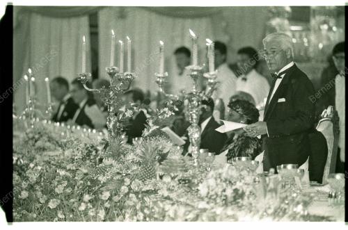 AGONG HOSTS DINER AT ISTANA NEGARA