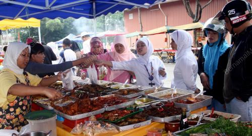 JUADAH BERBUKA PUASA BERDEKATAN HOSPITAL BESAR KUALA LUMPUR