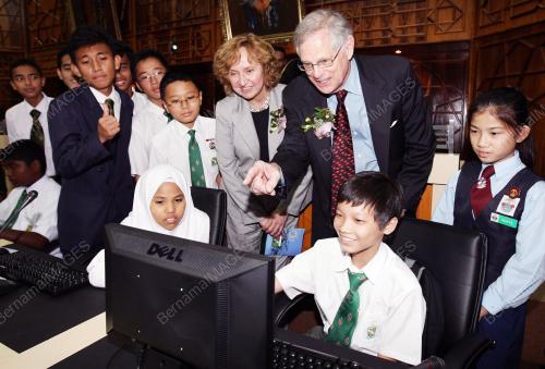 ROSMAH MANSOR