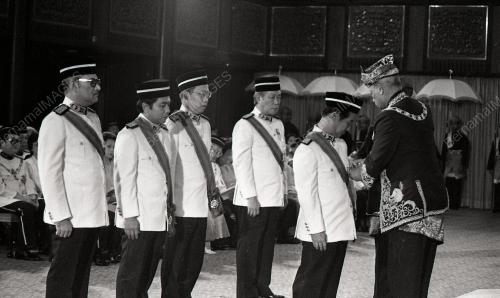 HARI KEPUTERAAN