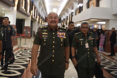 KL21_02122019_PARLIMEN_BN201910012842
