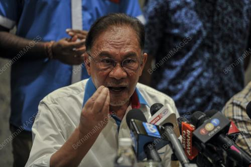 DATUK SERI ANWAR IBRAHIM