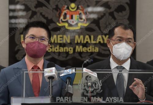 DATUK NIK AZMAN NIK ABDUL MAJID