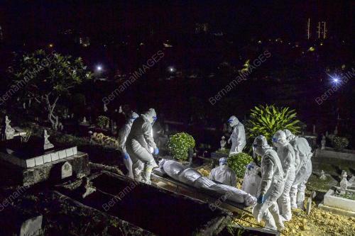 PENGEBUMIAN JENAZAH PESAKIT COVID-19