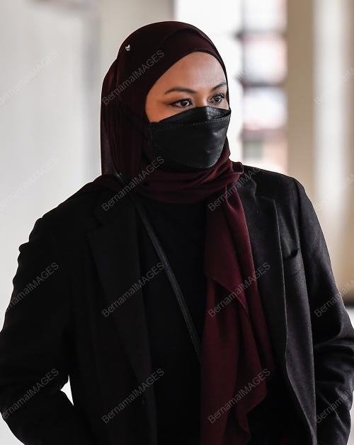 EMILIA HANAFI