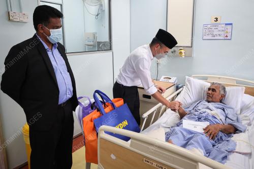 FAHMI FADZIL