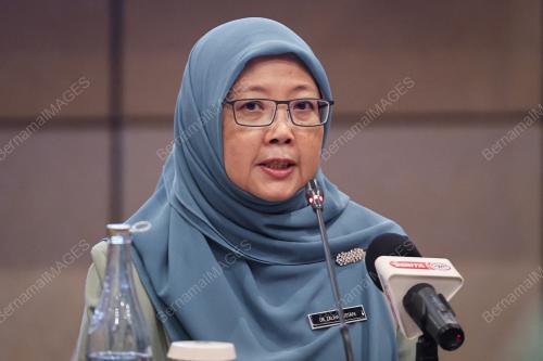 DR ZALIHA MUSTAFA