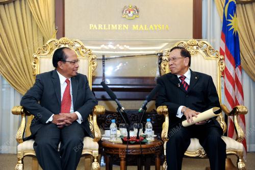 KL21_05112012_YDP_KUNJUNGAN