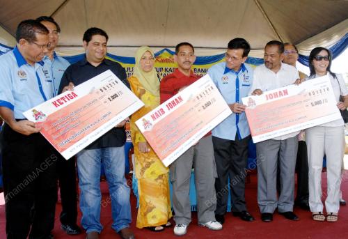 RAJA NONG CHIK RAJA ZAINAL ABIDIN