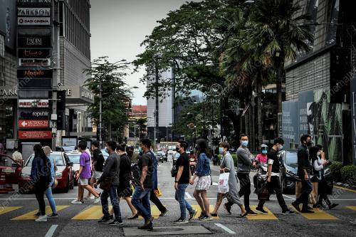 TINJAUAN PEMATUHAN PROSEDUR OPERASI STANDARD (SOP)