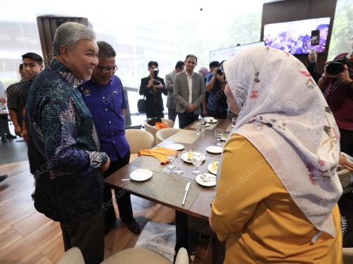 DATUK SERI DR AHMAD ZAHID HAMIDI