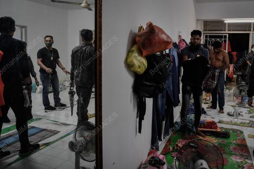OPERASI JABATAN IMIGRESEN
