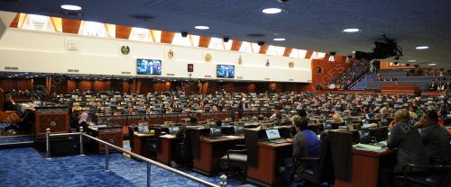 KL21_06042017_RUU_PARLIMEN