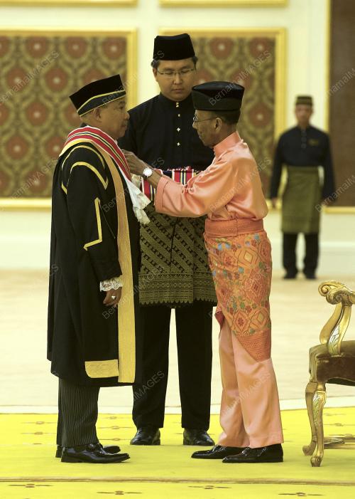 KL21_06092016_AGONG