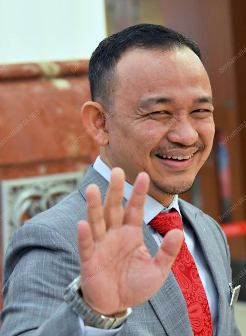 KL21_06112019_PARLIMEN_BN201910012838