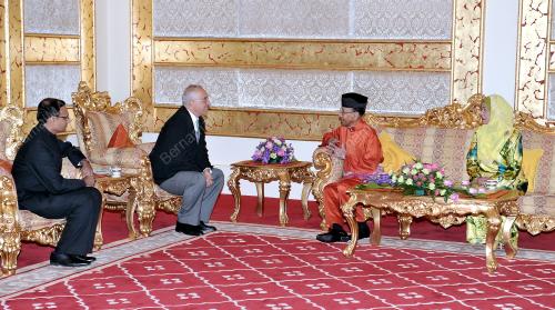 KL21_07012014_AGONG