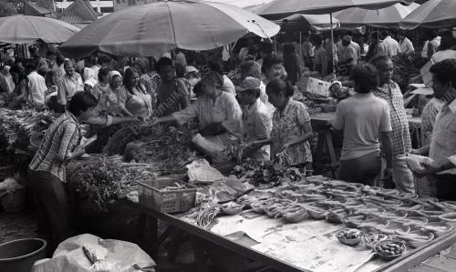 KL21_07012015_PENIAGA_PASAR