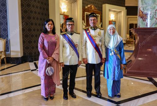 DATUK FAHMI FADZIL