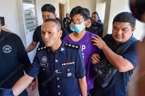 SAMBUNG REMAN IBU BAPA ZAYN RAYYAN